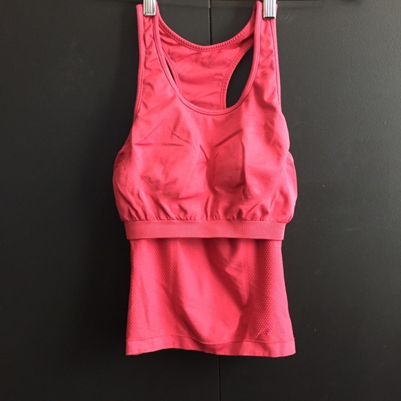 5 Champion Workout Tops - Picture 13 of 16